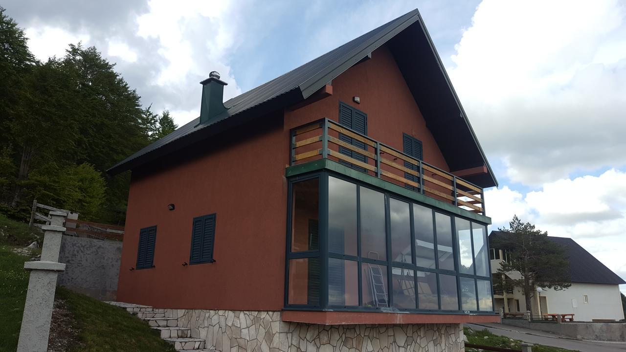 Hawkeye Villa ชาเบลียค ภายนอก รูปภาพ